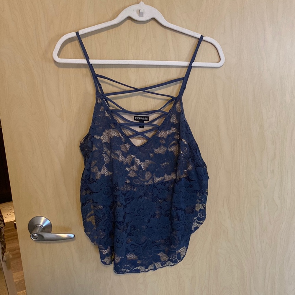 Cross lace tank